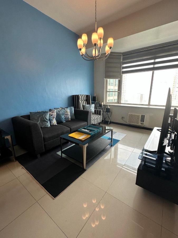 Suites De Marina Manila With Netflix Extérieur photo
