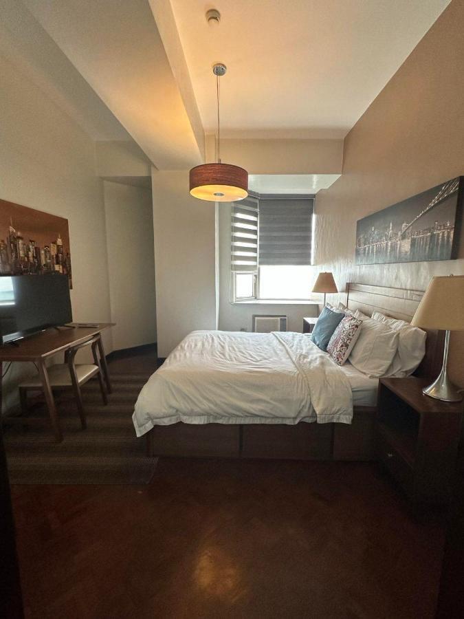 Suites De Marina Manila With Netflix Extérieur photo