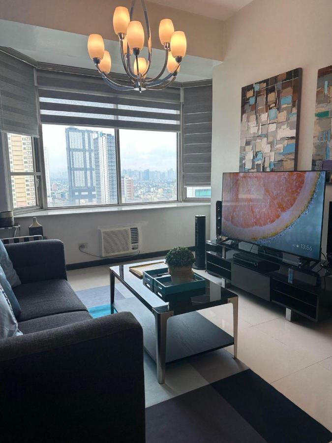 Suites De Marina Manila With Netflix Extérieur photo